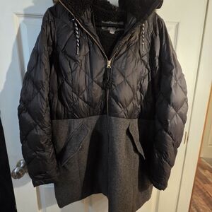 Womens Eddie Bauer Black and Gray Quilted Women's Jacket XL